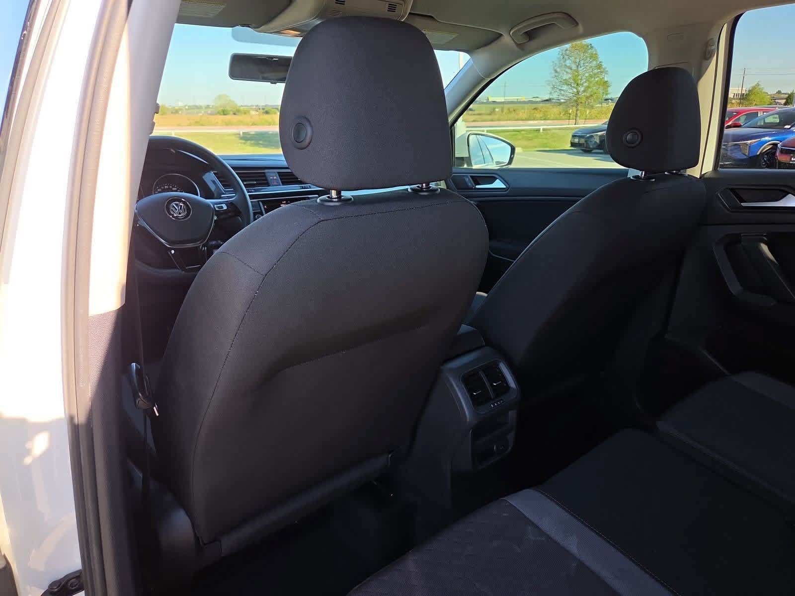 Used 2019 Volkswagen Tiguan S FWD image 16