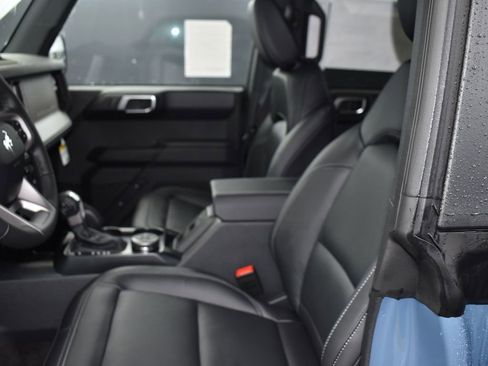 New 2025 Ford Bronco Outer Banks w/ Sasquatch Package AWD/4WD image 10
