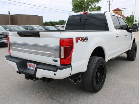 Used 2020 Ford F250 Platinum w/ FX4 Off-Road Package AWD/4WD image 5
