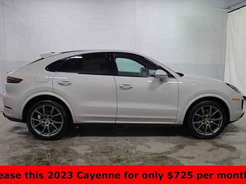 Certified 2023 Porsche Cayenne Platinum Edition image 9