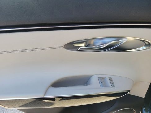 Used 2023 Genesis GV70 2.5T image 10