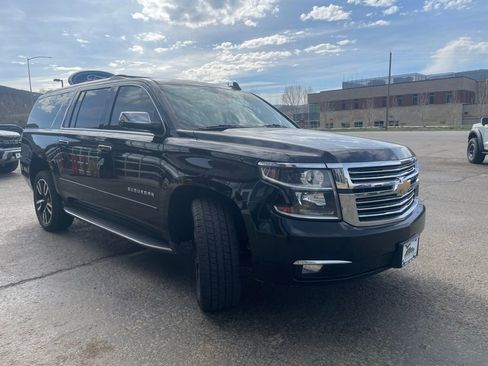 Used 2017 Chevrolet Suburban Premier image 10