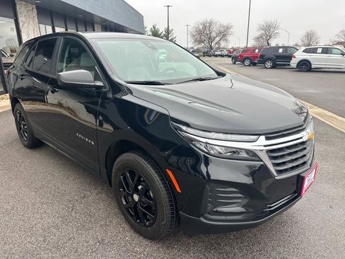 Used 2024 Chevrolet Equinox LS image 9