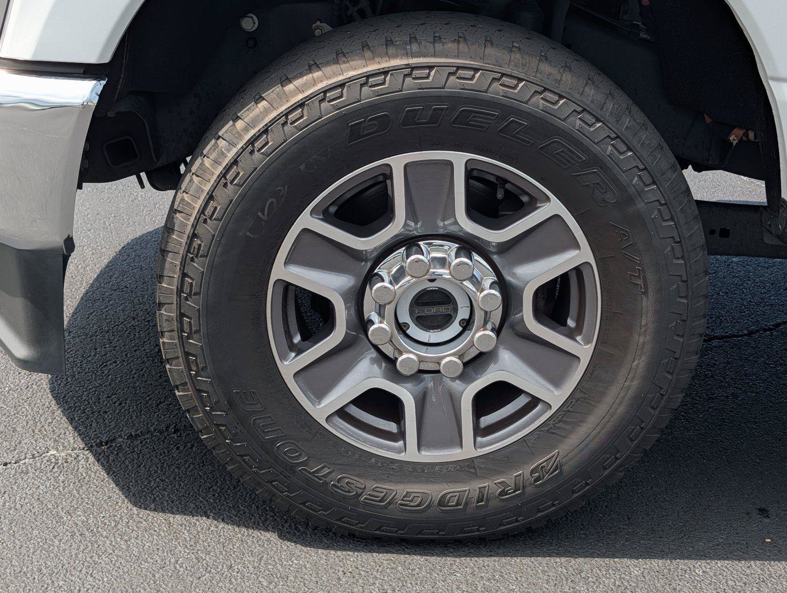 Used 2026 Ford F250 Lariat AWD/4WD image 8