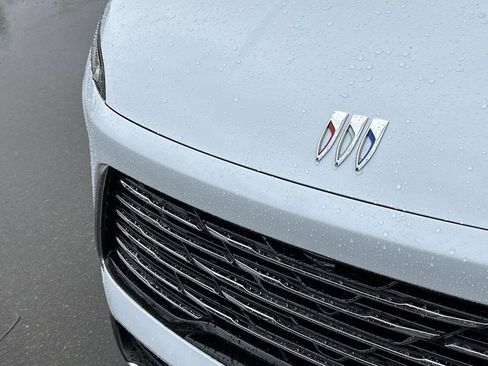 New 2026 Buick Enclave Preferred w/ Super Cruise Package image 31