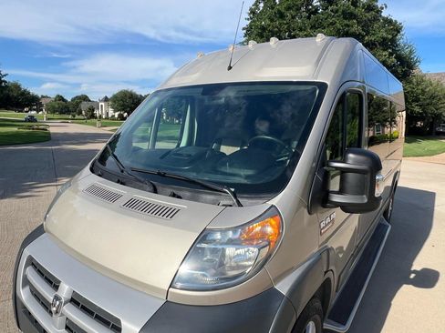 Used 2015 RAM ProMaster 2500 w/ Interior Convenience Group FWD image 5