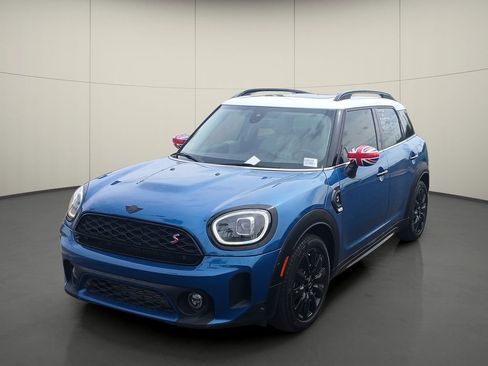 Used 2023 MINI Cooper Countryman S FWD image 3