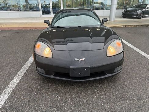 Used 2008 Chevrolet Corvette Coupe w/ Preferred Equipment Group RWD image 2