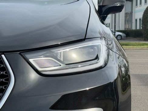 New 2026 Chrysler Pacifica Pinnacle AWD/4WD image 11