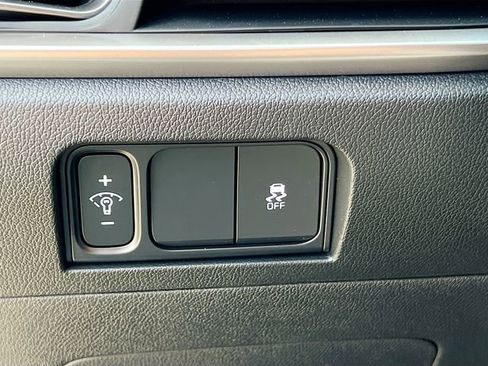 New 2026 Kia Sorento LX FWD image 10