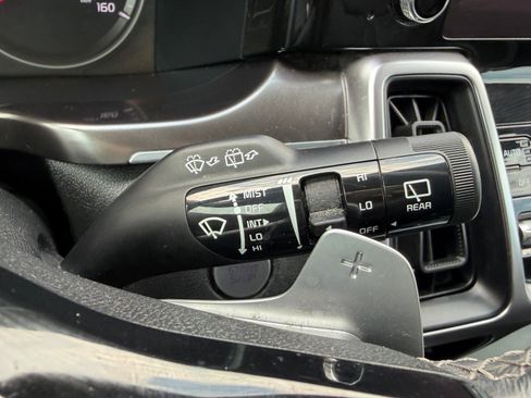 Used 2022 Kia Sorento S FWD image 31