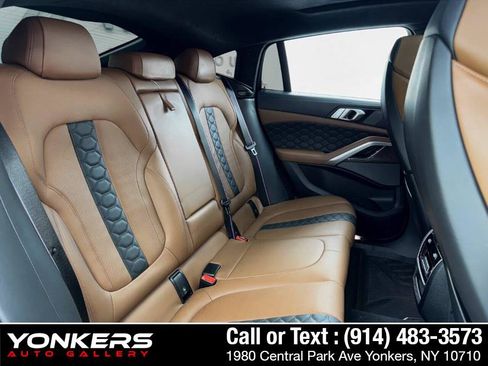 Used 2021 BMW X6 M w/ Competition Package AWD/4WD image 31