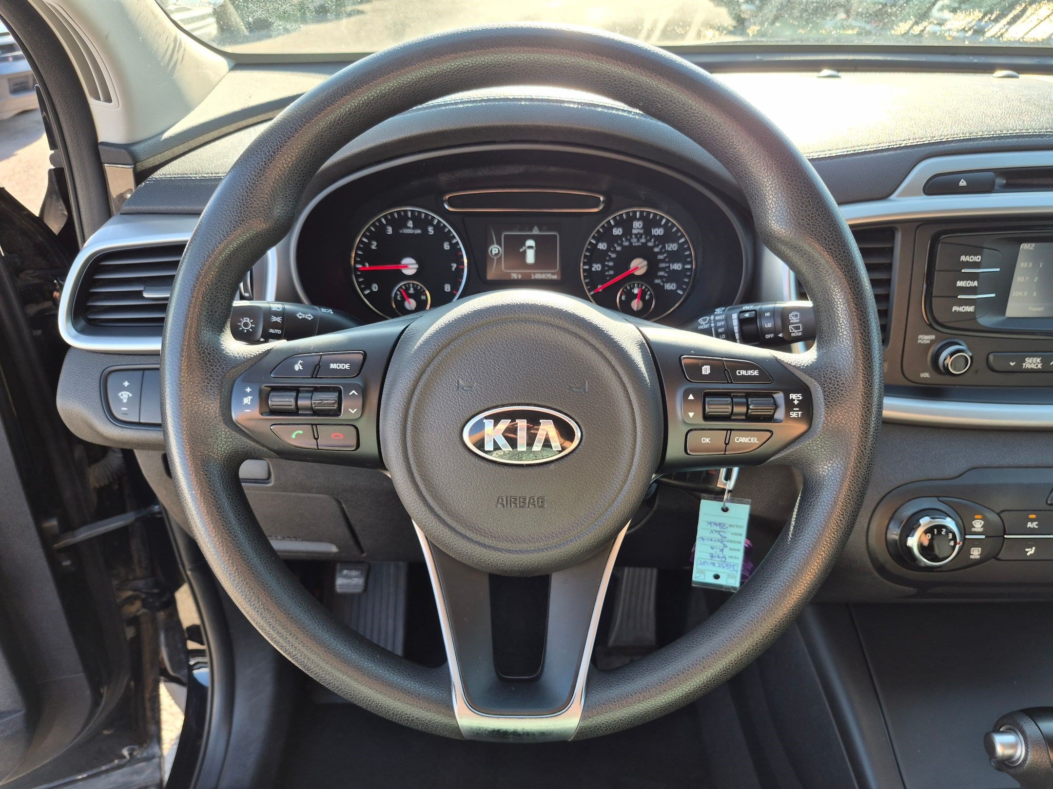 Used 2018 Kia Sorento LX AWD/4WD image 16