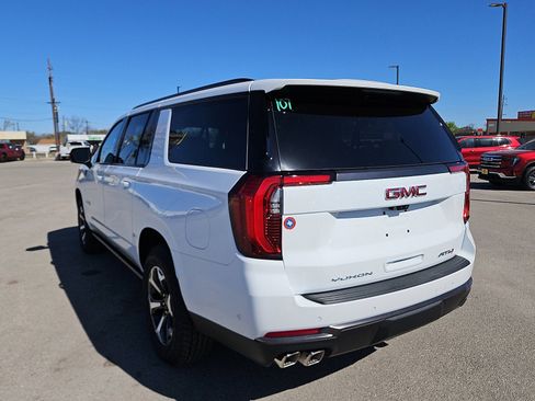 New 2026 GMC Yukon XL AT4 Ultimate image 3