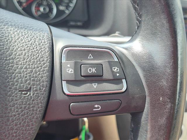 Used 2013 Volkswagen Eos Komfort FWD image 13