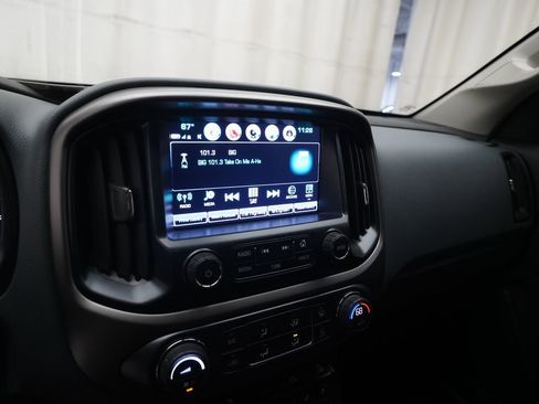 Used 2018 Chevrolet Colorado Z71 w/ Centennial Edition image 6