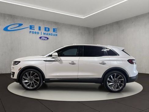Used 2019 Lincoln Nautilus Reserve AWD/4WD image 11