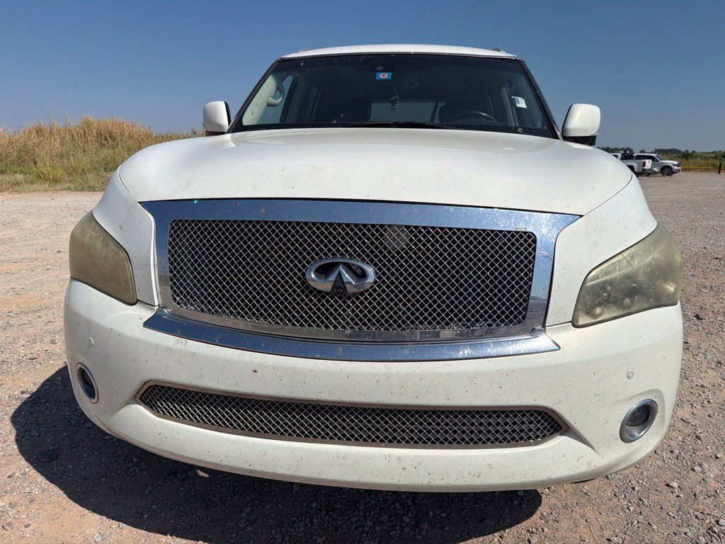 Used 2013 INFINITI QX56 4WD w/ Theater Pkg image 5