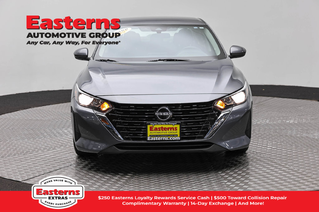Used 2024 Nissan Sentra S FWD image 3