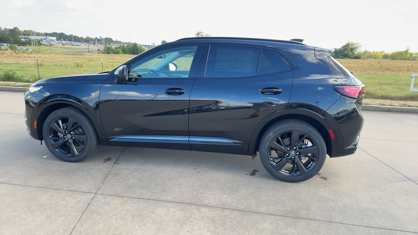 New 2026 Buick Envision Sport Touring AWD/4WD image 6