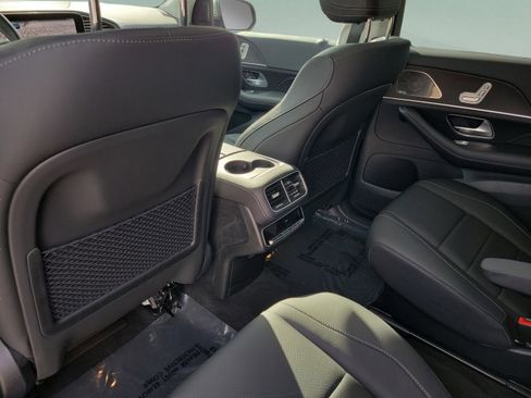 Certified 2026 Mercedes-Benz GLS 450 4MATIC image 16