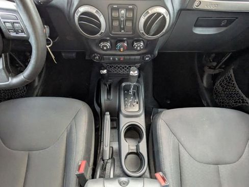 Used 2016 Jeep Wrangler Unlimited Sport w/ Quick Order Package 24S AWD/4WD image 19