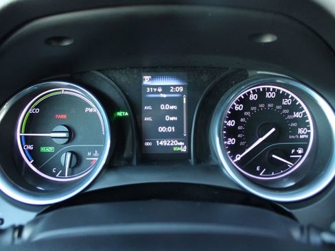 Used 2020 Toyota Camry SE image 26