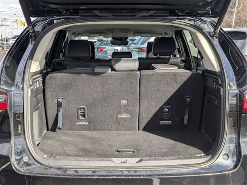 Used 2024 MAZDA CX-90 3.3 Turbo w/ Select Package image 32