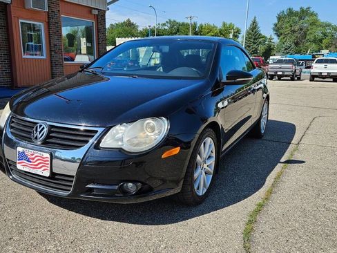 Used 2011 Volkswagen Eos Komfort image 2
