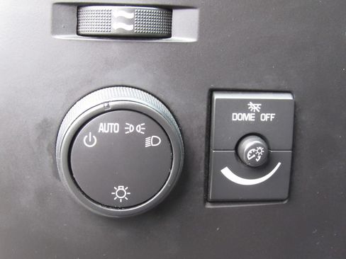 Used 2011 GMC Sierra 1500 W/T AWD/4WD image 27