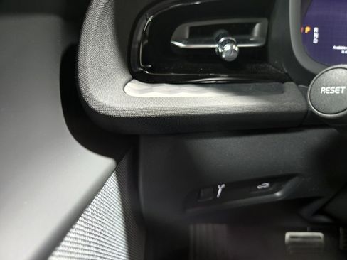 Used 2022 Polestar Polestar 2 image 13