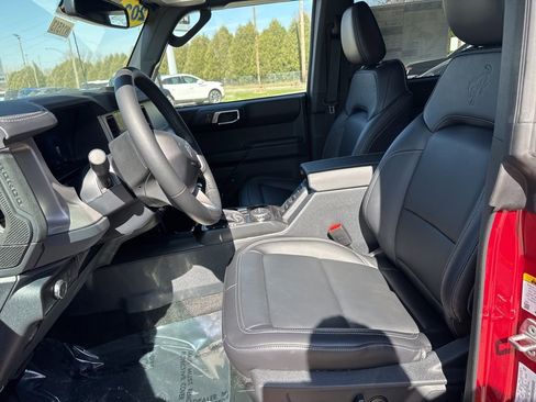 New 2026 Ford Bronco Outer Banks AWD/4WD image 7