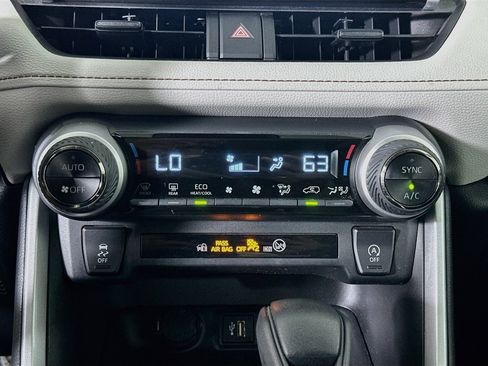 Used 2023 Toyota RAV4 XLE w/ Convenience Package AWD/4WD image 23