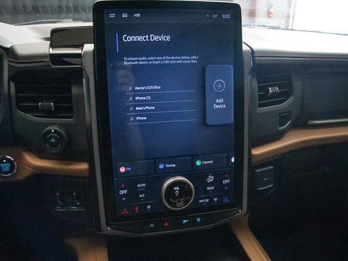 Used 2024 Ford Expedition Max Platinum image 35