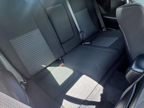 Used 2022 Dodge Challenger GT image 15