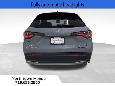 Used 2023 Honda HR-V Sport image 5