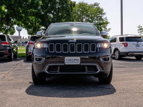 Used 2019 Jeep Grand Cherokee Limited w/ Trailer Tow Group IV AWD/4WD image 3