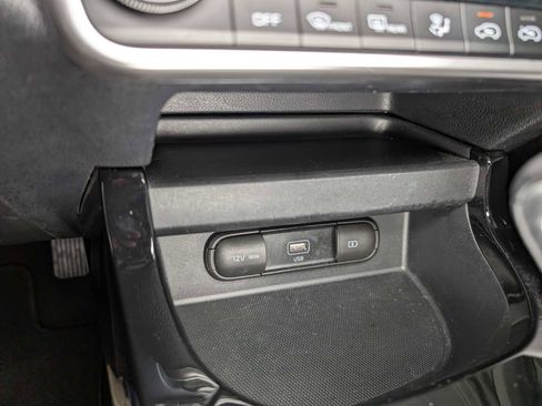 Certified 2022 Kia Seltos Nightfall Edition AWD/4WD image 28