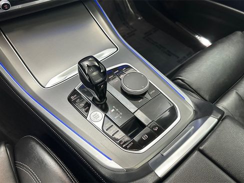 Used 2020 BMW X5 M50i w/ Premium Package image 14