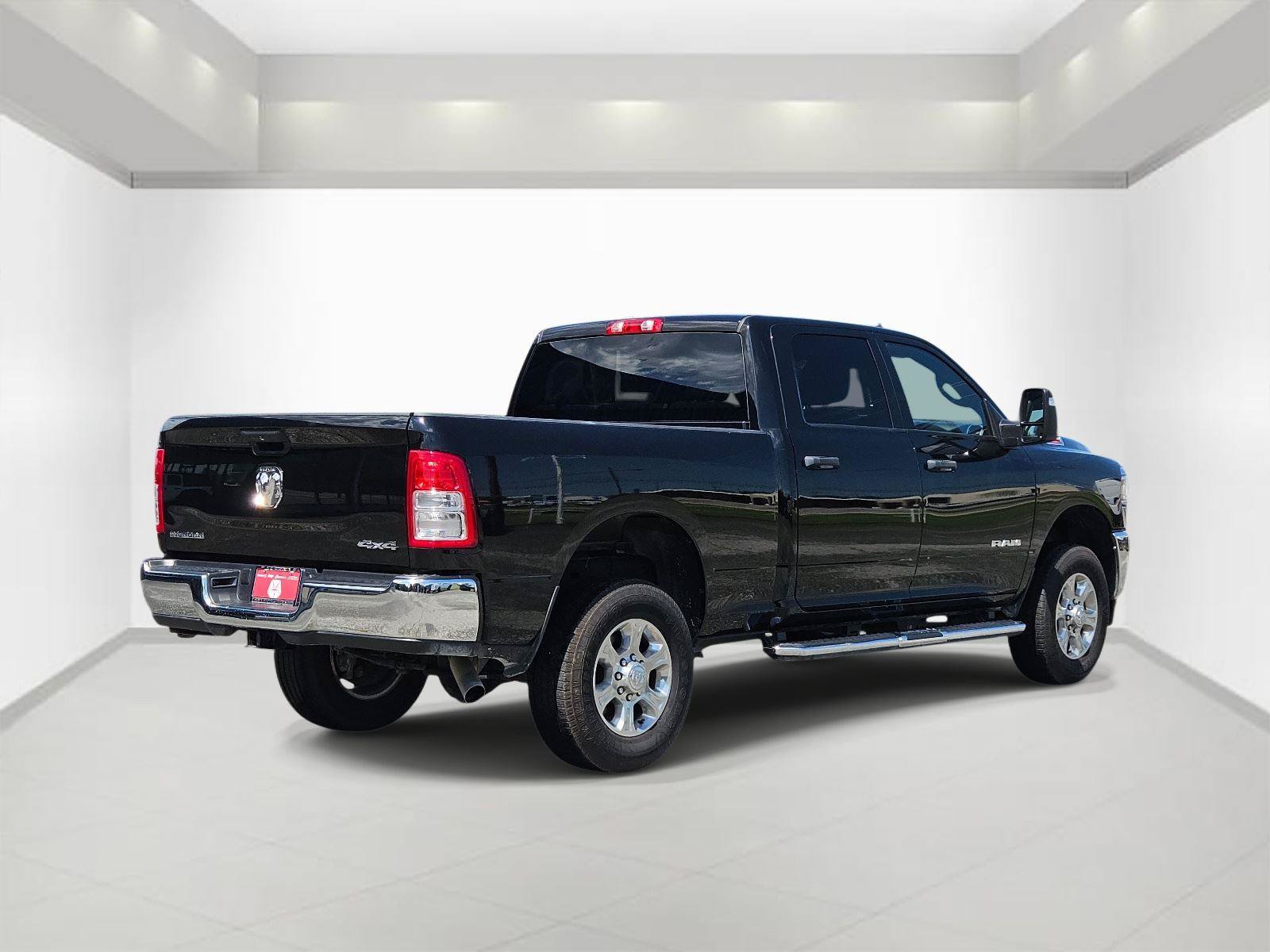 Used 2024 RAM 2500 Big Horn w/ Bed Utility Group AWD/4WD image 4