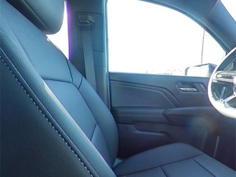 New 2026 GMC Canyon Elevation w/ Convenience Package image 29