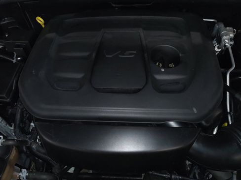 Used 2019 Jeep Grand Cherokee Altitude image 30