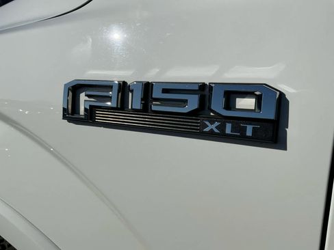 Used 2015 Ford F150 XLT w/ Equipment Group 302A Luxury image 17