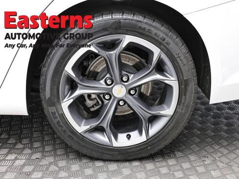 Used 2024 Chevrolet Malibu LT image 8