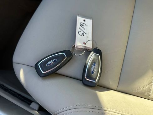 Used 2015 Ford C-MAX SEL w/ Equipment Group 302A image 35