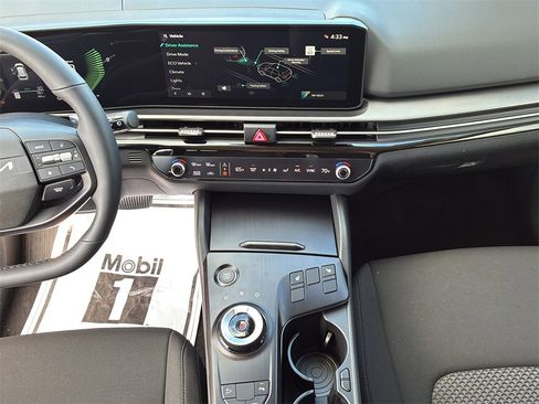 New 2026 Kia Sportage S image 23