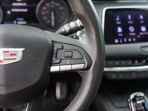 Used 2023 Cadillac XT4 Sport image 16