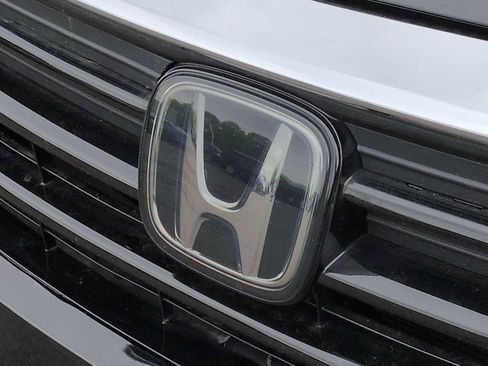Used 2023 Honda Odyssey EX-L image 12