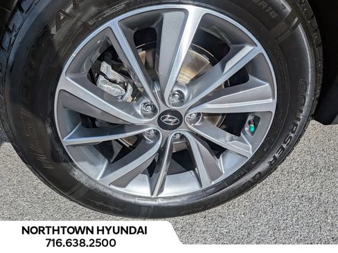 Used 2020 Hyundai Santa Fe SEL w/ Convenience + Premium Package AWD/4WD image 46