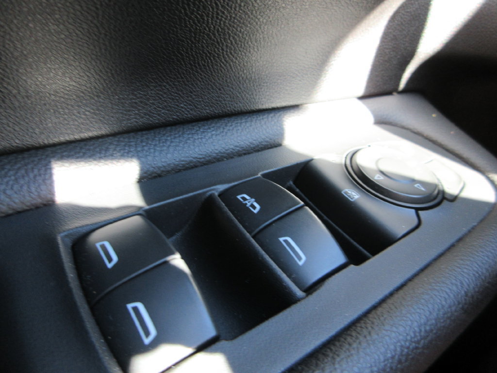 Used 2018 GMC Terrain Denali FWD image 28